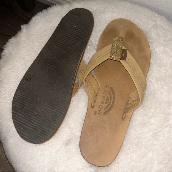 Women’s Rainbow Sandals Size: XLarge (US 8.5 - 9.5) - Picture 3 of 3